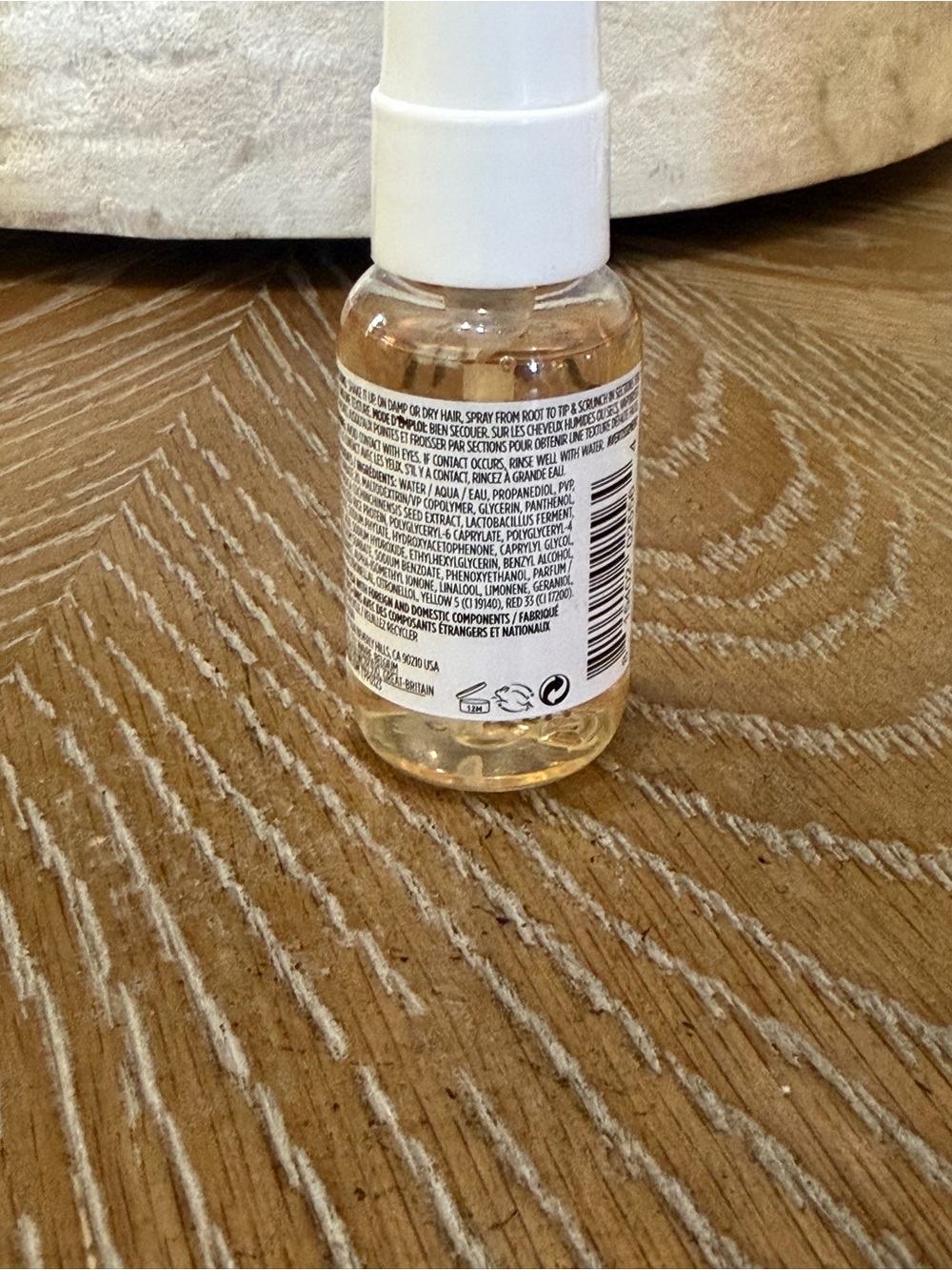 OUAI Mini Wave Spray - Picture 2 of 3